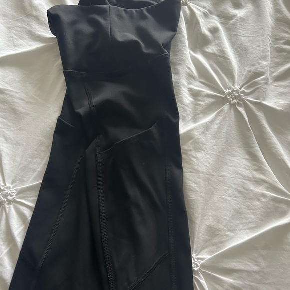 XS legging. American Eagle (black pair). Simon’s (blue pair). - Picture 4 of 7